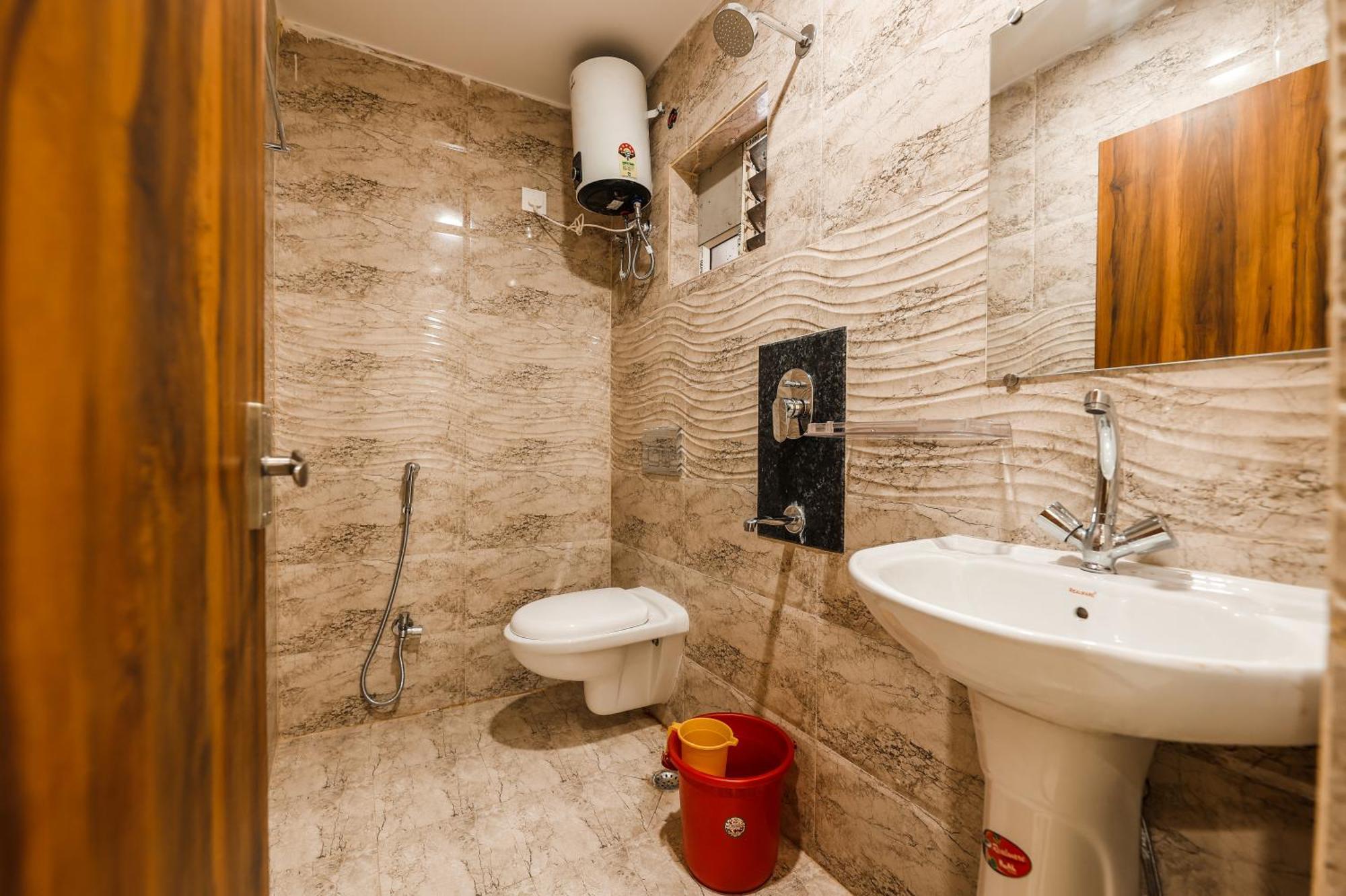 Hotel Holiday Express Kolkata Bagian luar foto