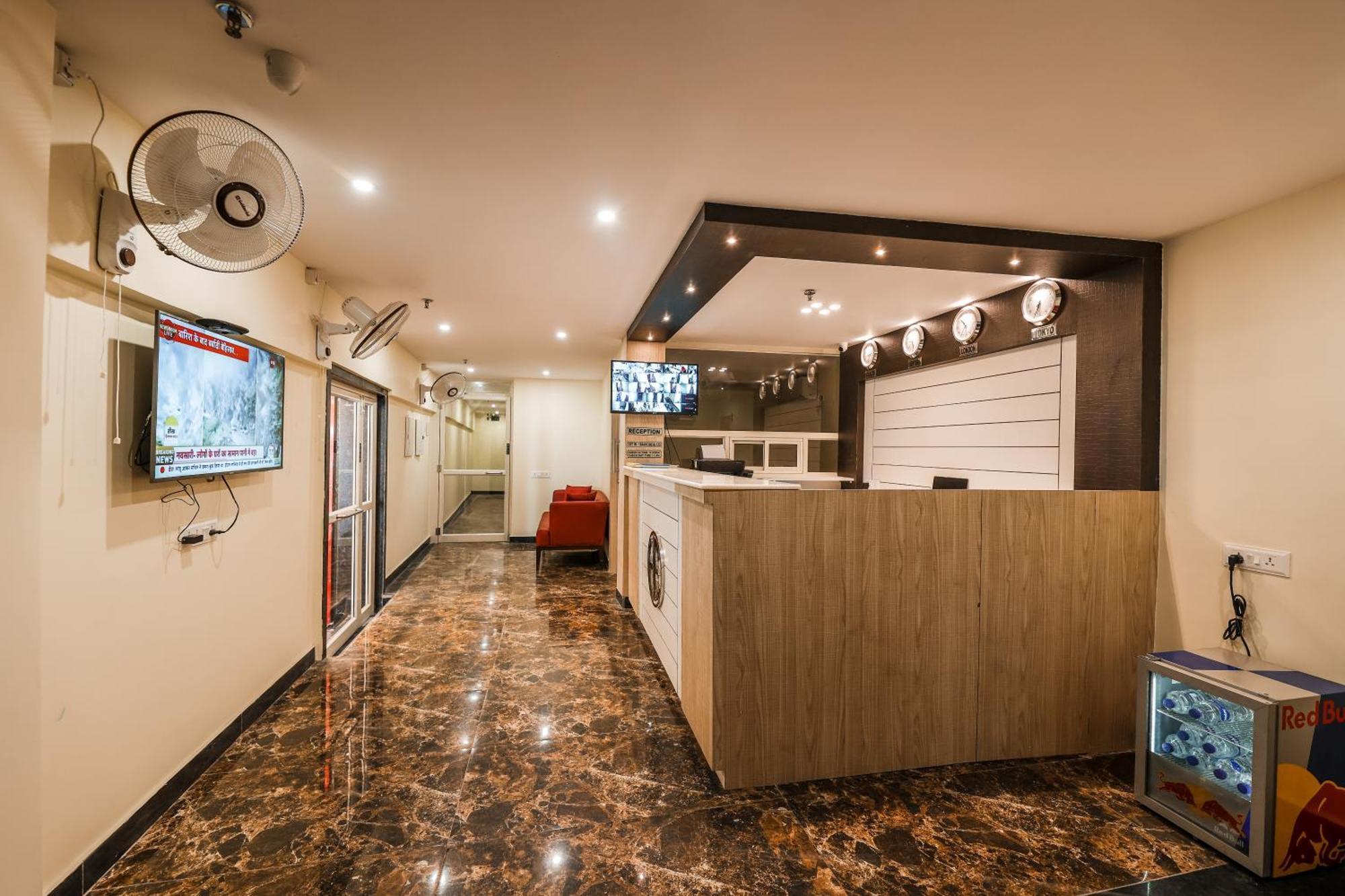 Hotel Holiday Express Kolkata Bagian luar foto