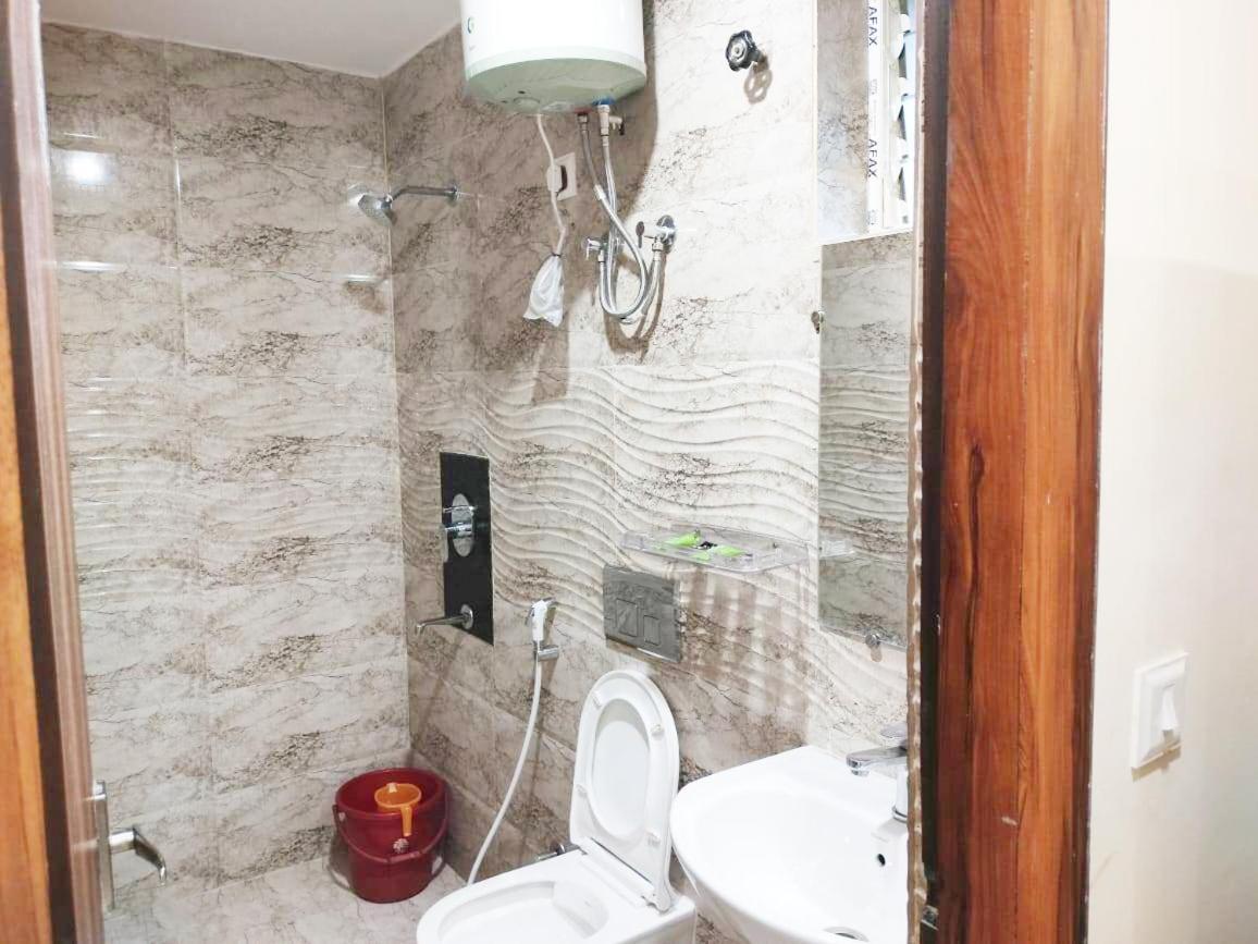 Hotel Holiday Express Kolkata Bagian luar foto